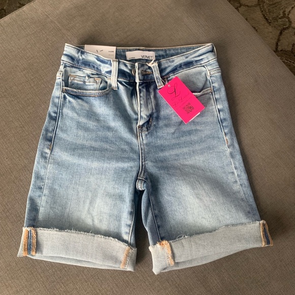 Vervet Valerie Bermuda woman’s jeans shorts size XS - Picture 1 of 9